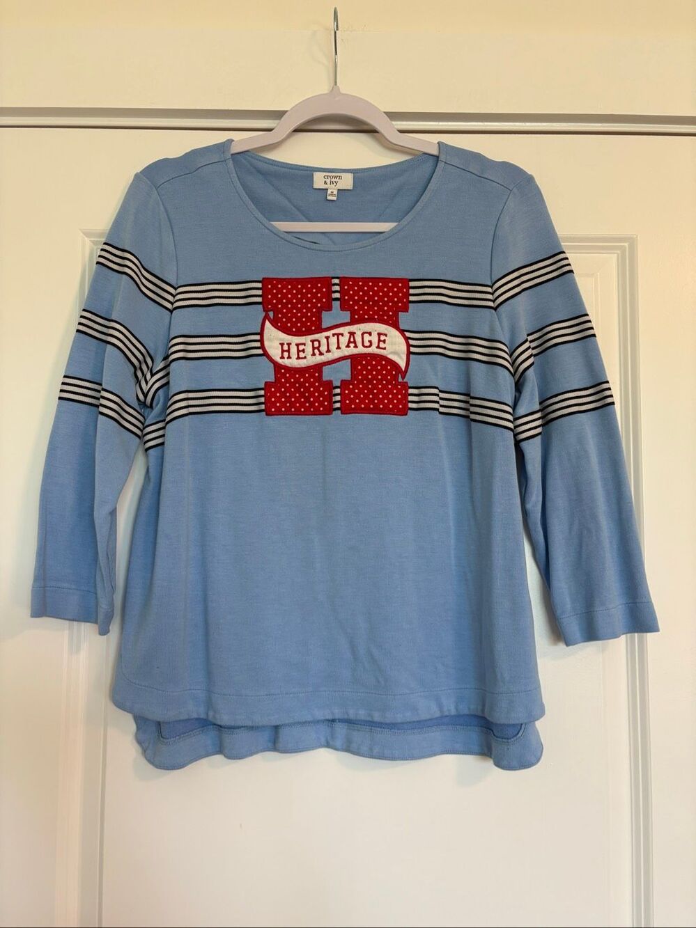 Crown & Ivy Heritage Golf Tournament Embroidered Top Size Medium